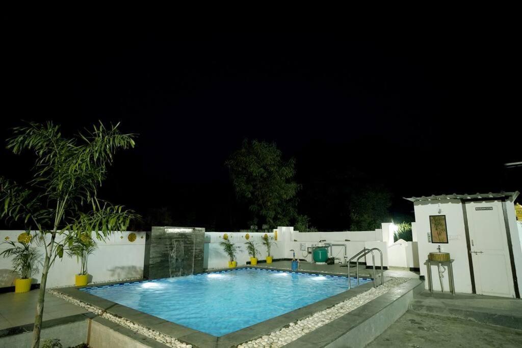 Viraaj Villa Udaipur Eksteriør billede