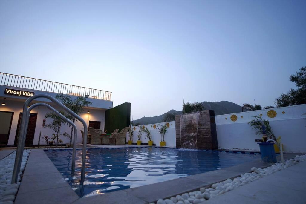 Viraaj Villa Udaipur Eksteriør billede