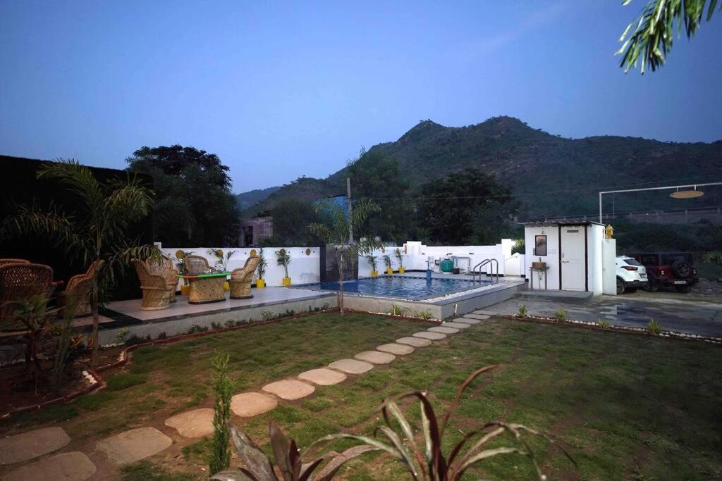 Viraaj Villa Udaipur Eksteriør billede